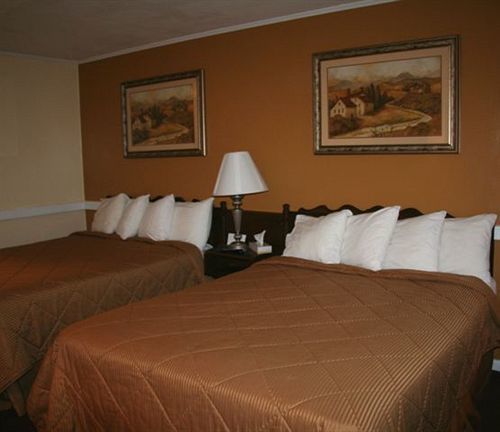 Cherry Lane Motor Inn Amish Country ร็องค์ส ภายนอก รูปภาพ