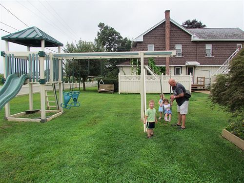 Cherry Lane Motor Inn Amish Country ร็องค์ส ภายนอก รูปภาพ